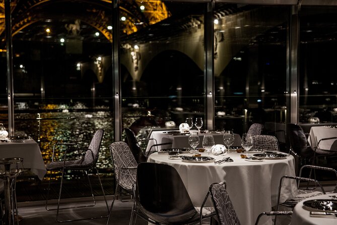 Paris at the First Lodges - Ducasse sur Seine dinner cruise - Service quality on a small boat: attentive, not theatrical