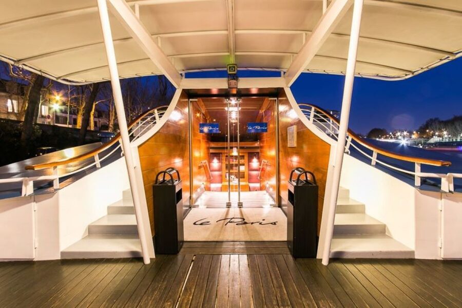 Paris: Bastille Day Dinner Cruise on the Seine River - Who this cruise suits best, and who should skip it
