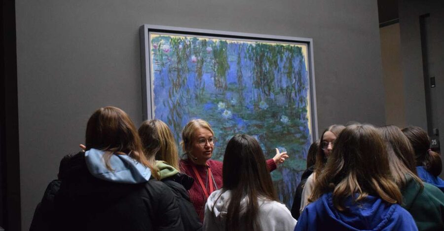 Paris: Best of Orsay Museum Small Group Tour with Tickets - Small-group size, real questions, and how crowds change the pace