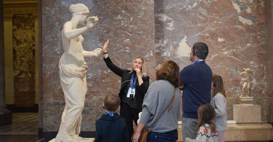 Paris: Best of the Louvre Guided Tour with Pre-booked Ticket - Price and Value: When $130 Makes Sense