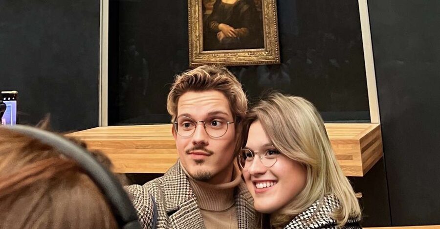 Paris: Best of the Louvre Museum Private Tour with Mona Lisa - Prepaid tickets, skip the line, and the reality of security checks