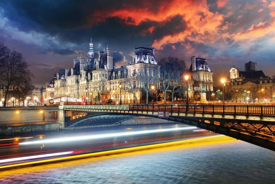 Paris, between Crimes and Mysteries - Key Things to Know Before You Go