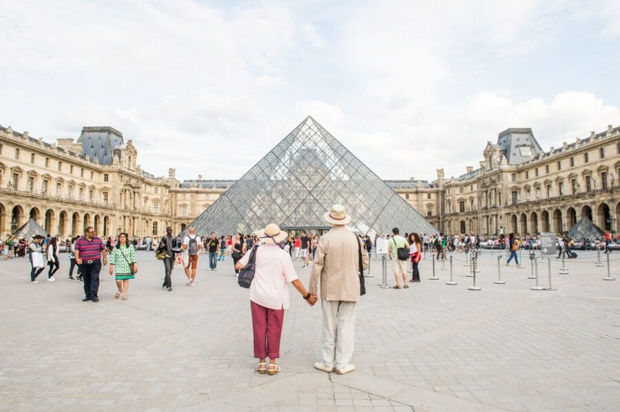 Paris: Big Bus Hop-on Hop-off Tour & Panoramic Night Tour - Key Reasons This Works So Well in Paris