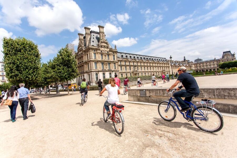 Paris Bike Tour: Eiffel Tower, Place de la Concorde & More - Price and what you actually get for $44