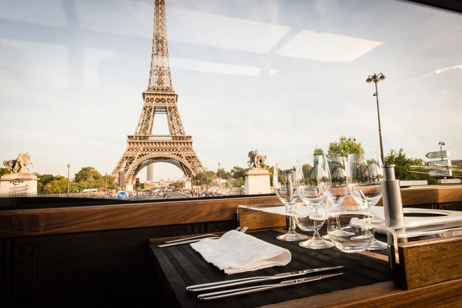 Paris: Bustronome Gourmet Lunch Tour - Service Style: Friendly Bistro Energy, Timed Pacing