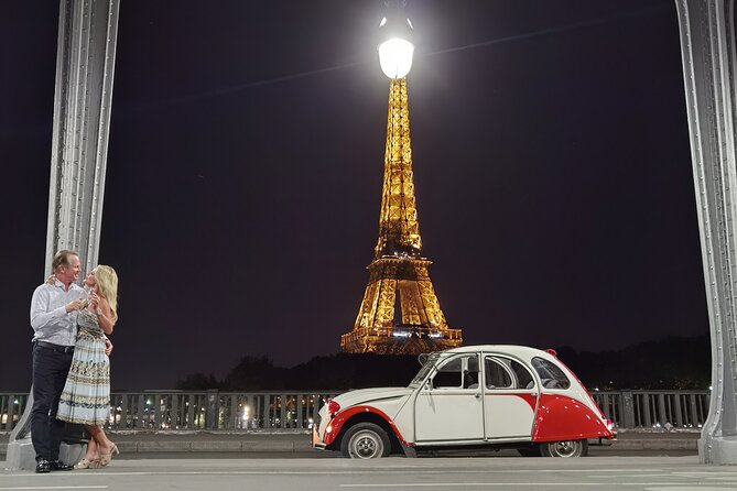 Paris by Night - Louvre pyramid, Arc de Triomphe vibes, and the big-photo loop