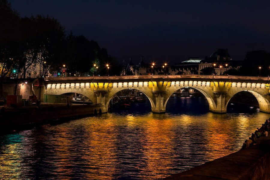 Paris by Night Tour and cruise on the Seine River (optional) - Ending at Soul Bridge, then choosing your Seine River cruise