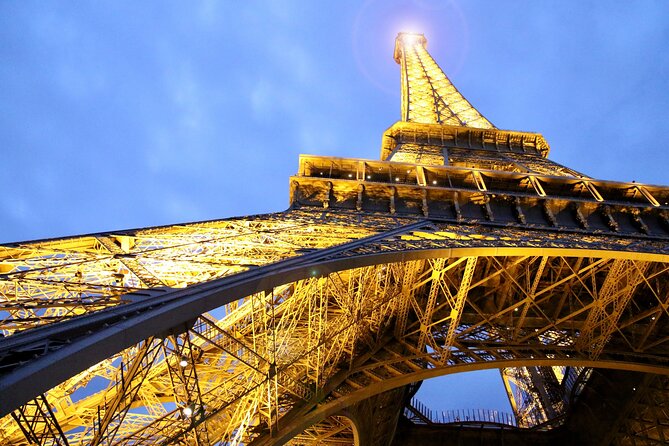 Paris by Night Tour in a Vintage Open-Top French Car Citroën DS - Timing: when Paris actually looks like night