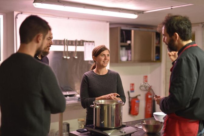 Paris Cheesemaking Workshop including Wine and Cheese Tasting with an Expert - Instructors Who Make the Process Feel Simple