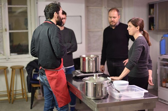 Paris Cheesemaking Workshop including Wine and Cheese Tasting with an Expert - Who Should Book This Cheesemaking Workshop?