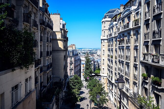 Paris Chocolate, Macaron & Pastry Food Tour: 10 Gourmet Tastings - Paris Chocolate and Macarons: What 10 Tastings Actually Feels Like