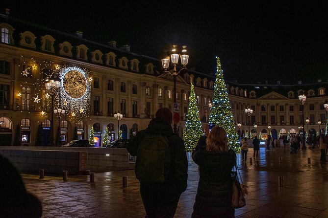 Paris Christmas Lights Small Group Walking Tour with Local Guide - Jardin des Tuileries: Christmas Market Time and Winter Favorites