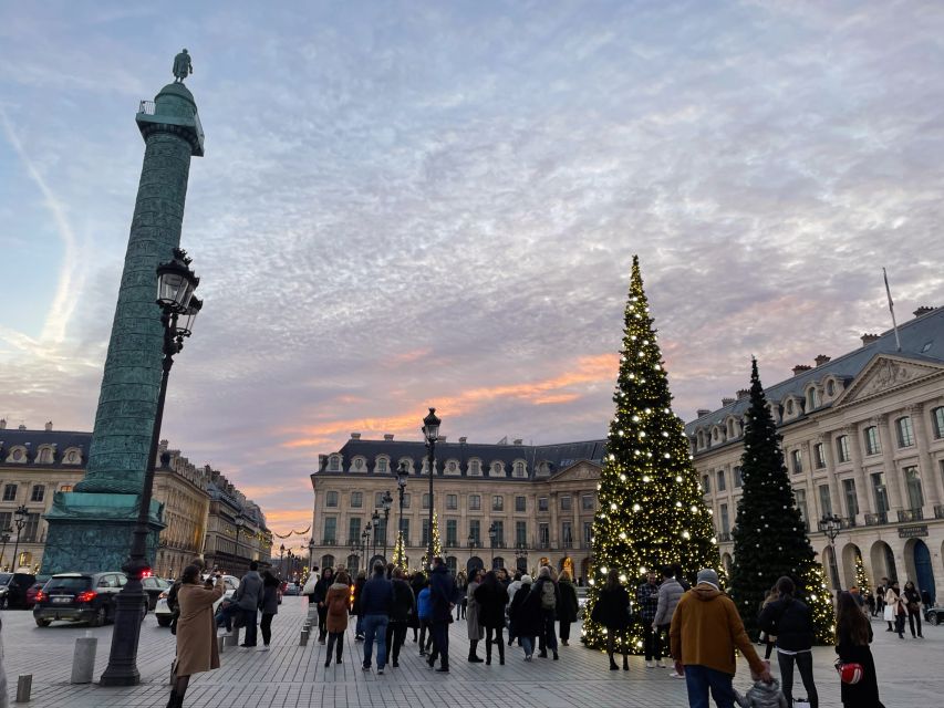 Paris Christmas Lights Walking Tour with Local Guide - Key highlights to watch for