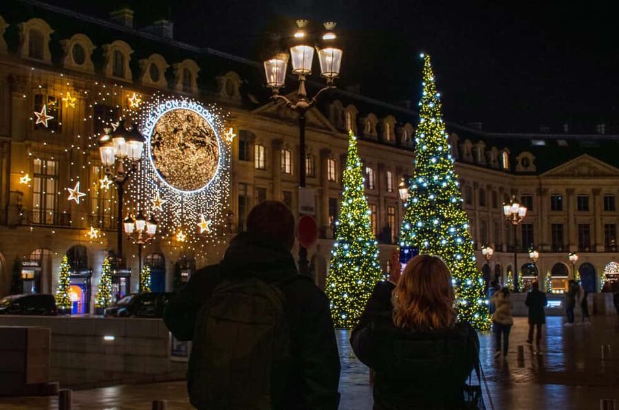 Paris Christmas Lights Walking Tour with Local Guide - Galerie Vivienne after dark: sparkle in a real arcade