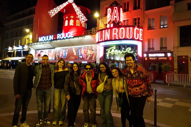 Paris: City Center Guided Pub Crawl with Shots & Club Entry - Key things that make this pub crawl work