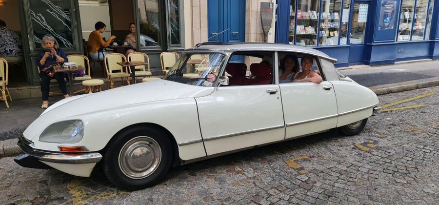 Paris: City Discovery Tour by Vintage Citroën DS Car - Invalides to Musée d’Orsay: History and Architecture Side by Side