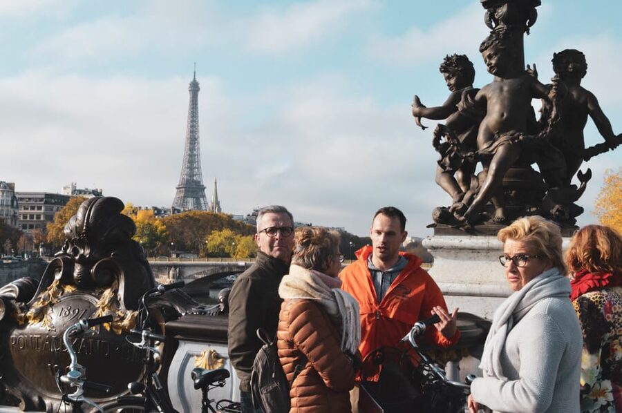 Paris: City Highlights Bike Tour - Key things I’d watch for on this tour