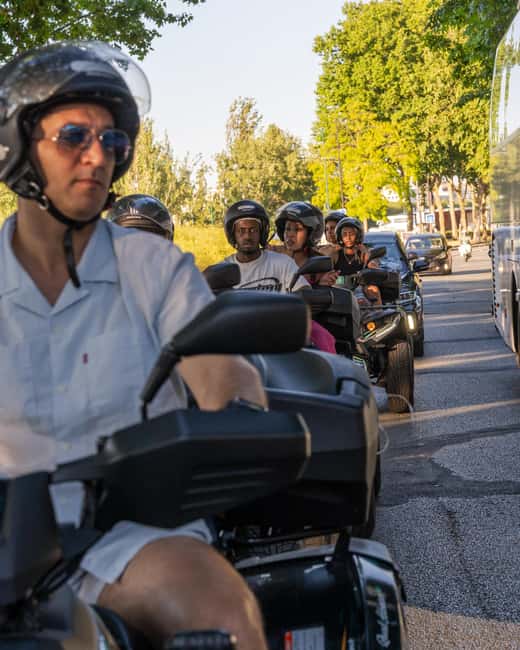 Paris: City Highlights Guided Quad Tour - Arc de Triomphe and the Big-Circle Paris Moment