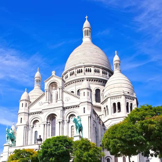 Paris: City Pass – Eiffel, Louvre & 27+ Must-See Sights - Guided bike tour plus 2 hours of bike hire: cover ground without burning out