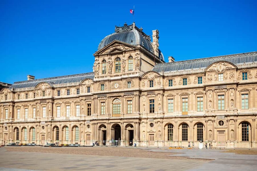 Paris: City Pass – Eiffel, Louvre & 27+ Must-See Sights - The hop-on hop-off bus and Montparnasse observation deck
