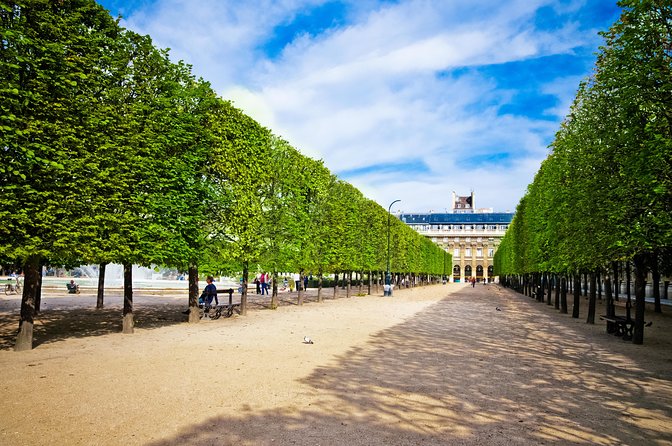 Paris City Tour by Coach with Sightseeing Seine River Cruise - Who this tour suits best, and who should skip it