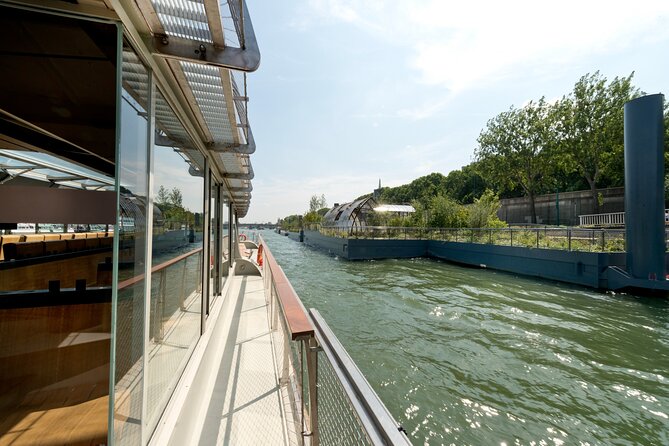 Paris City Tour by Seine River Cruise - The one-hour Seine ride: what you’ll actually see