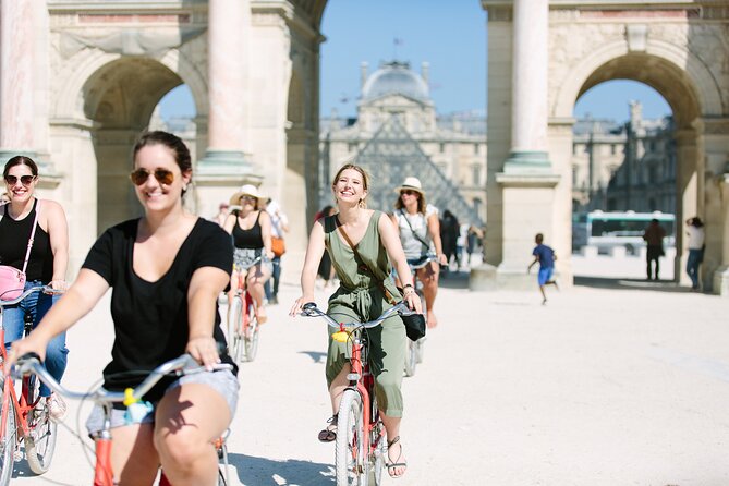 Paris Combo: Highlights Bike Tour & Seine Cruise Experience - The bike tour part: flat, safe, and built for an overview