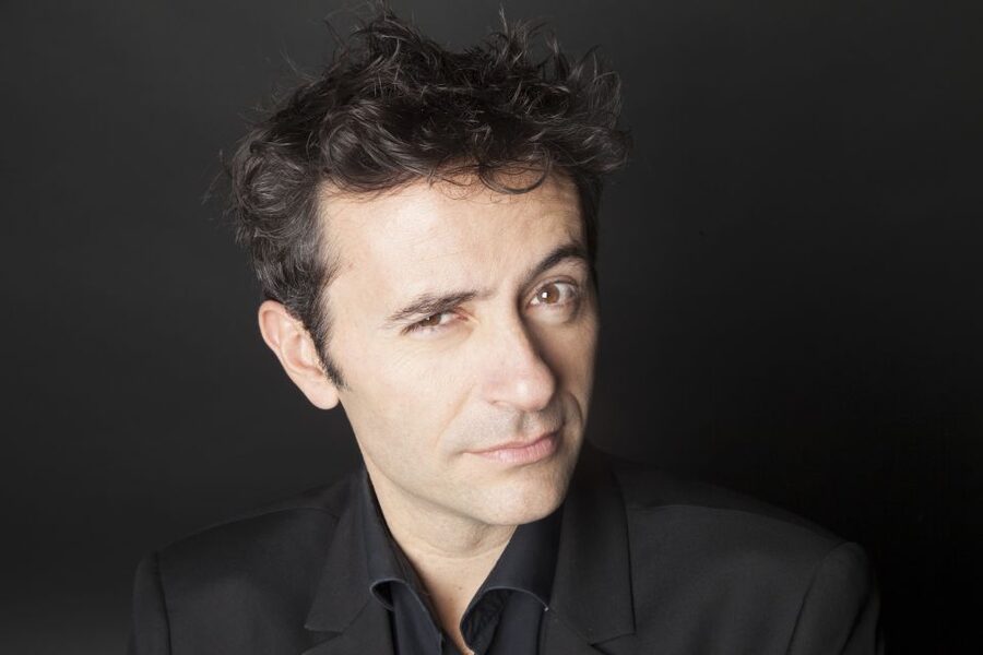 Paris: Comedy Show in English - How to Become a Parisian - Public Transport Protocol: The Fastest Way to Look Confident