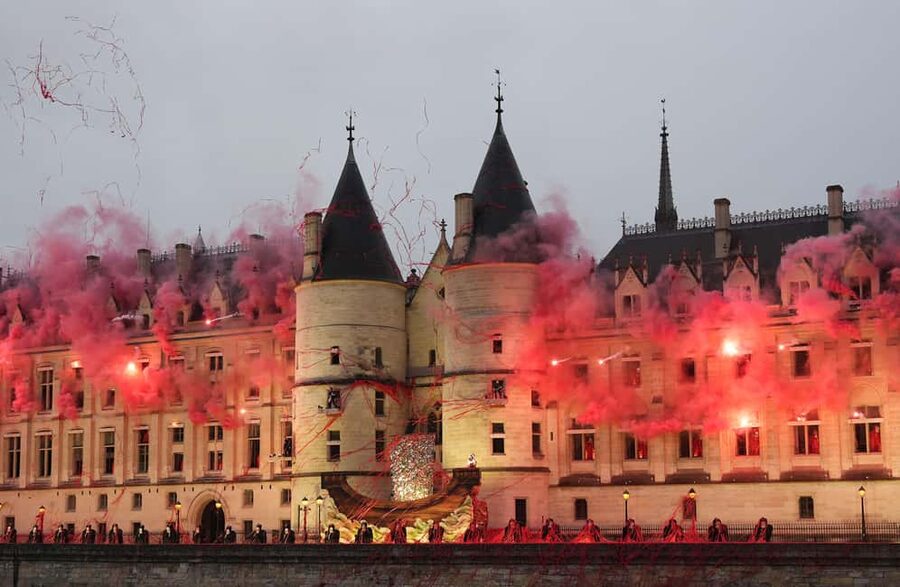 Paris: Conciergerie Ticket with Histopad - Why the Conciergerie feels different than most Paris history stops