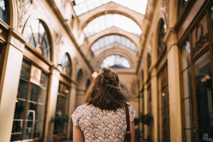Paris: Covered Passages Walking Tour - Passage Verdeau: Antiques, Vintage Curiosities, and a Strong Finish
