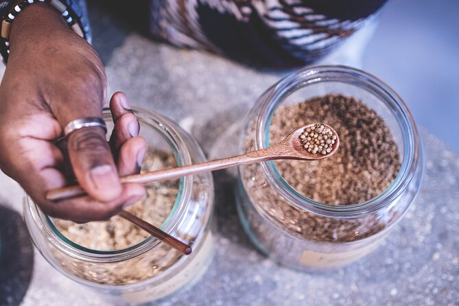 Paris Craft Distillery Make Your Own Gin Workshop - La Distillerie de lArbre Sec, the kind of Paris class you can feel