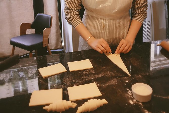 Paris Croissant and Breakfast Pastry Class with a French Chef - Getting to the kitchen near Rue Thimonnier