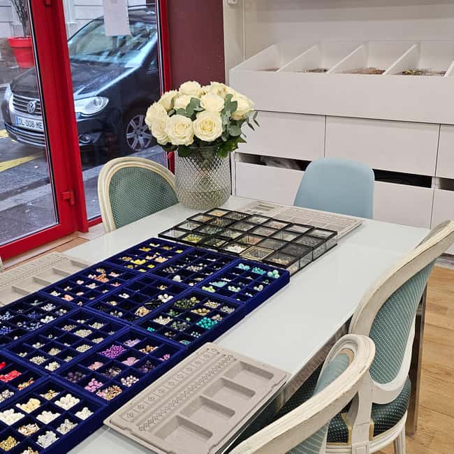 Paris: Custom Souvenir Bracelet Workshop - Key highlights to know before you go