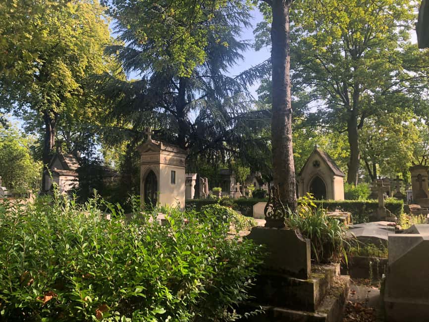 Paris: Customized Père Lachaise Cemetery Walking Tour - Price and Value: Is $56 Fair for This Experience?