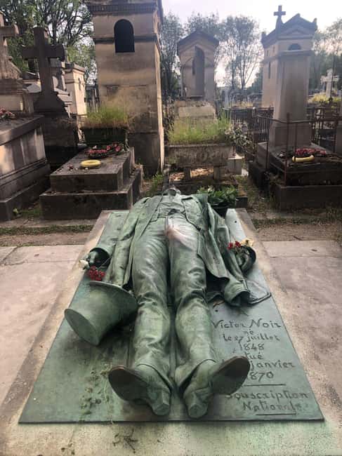 Paris: Customized Père Lachaise Cemetery Walking Tour - Who Should Book This, and Who Might Prefer Something Else