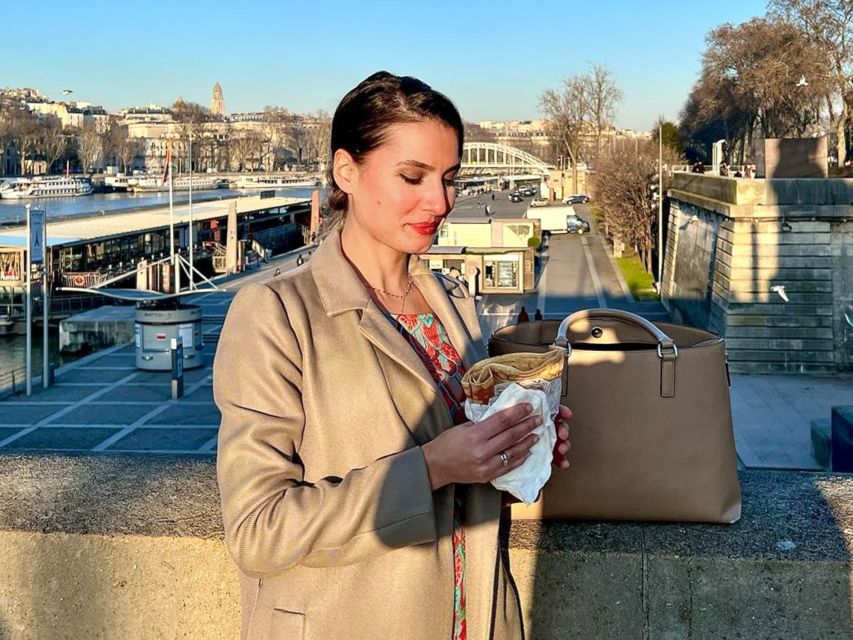 Paris: Day or Sunset Cruise with Drink, Ice Cream or Dessert - Audio Guide Tips: Wi-Fi, Phone Audio, and Headphones