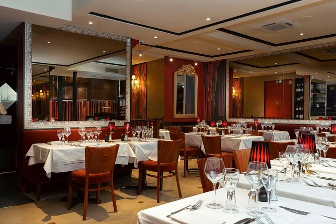 Paris Dinner Show Opera Bel Canto - The 7:30 pm Flow: Dinner First, Singing Throughout