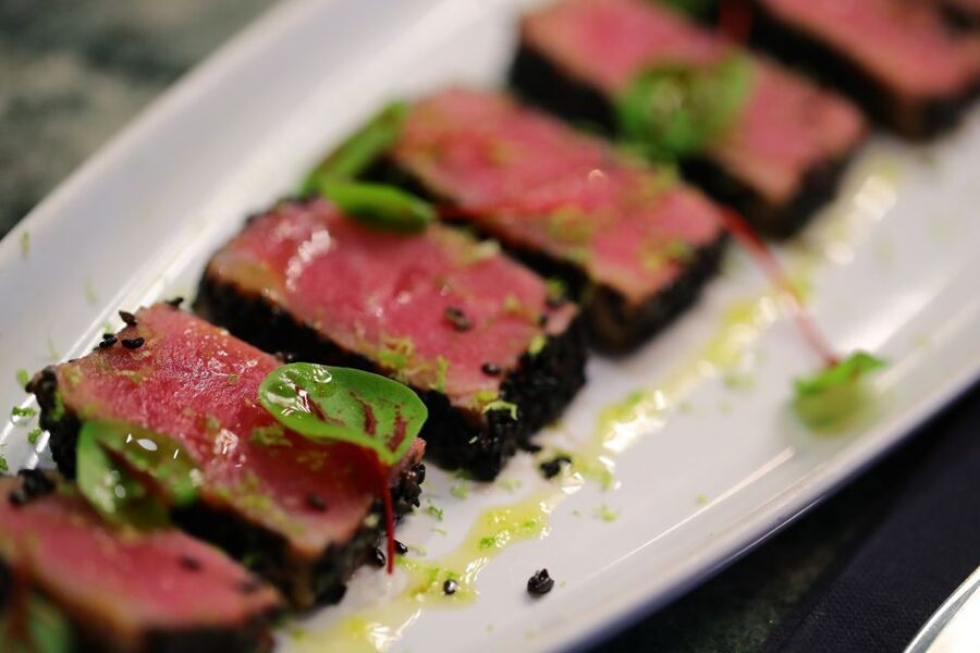 Paris: Dinner with Customized Wine Selection - Your three-course dinner plus champagne, without the menu stress