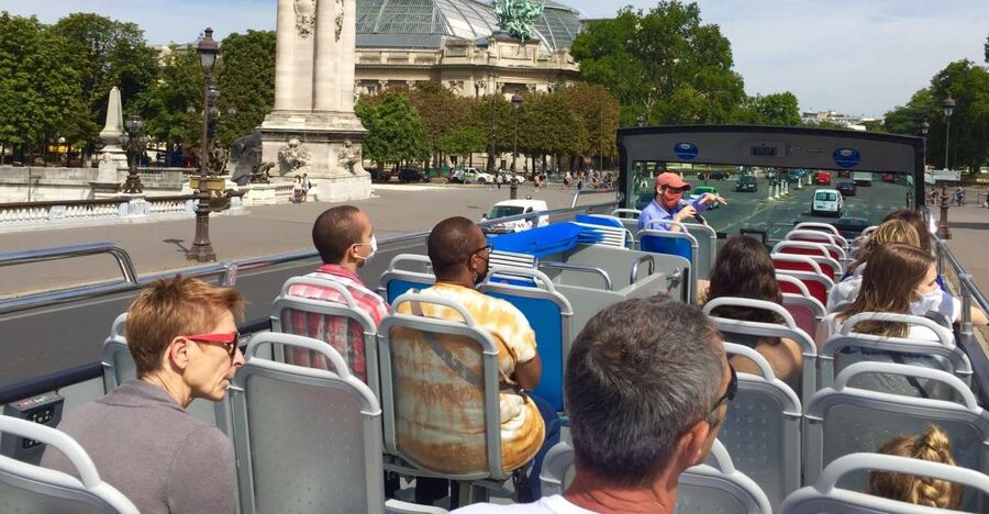 Paris: Discovery Hop-On Hop-Off and Paris by Night Tour - Key takeaways before you board