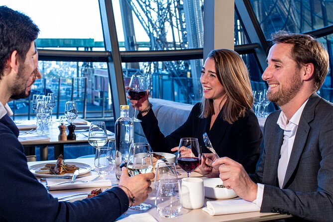 Paris Earliest Lunch at Eiffel Tower Madame Brasserie Restaurant - Your 12:00 lunch window and how to beat the lines