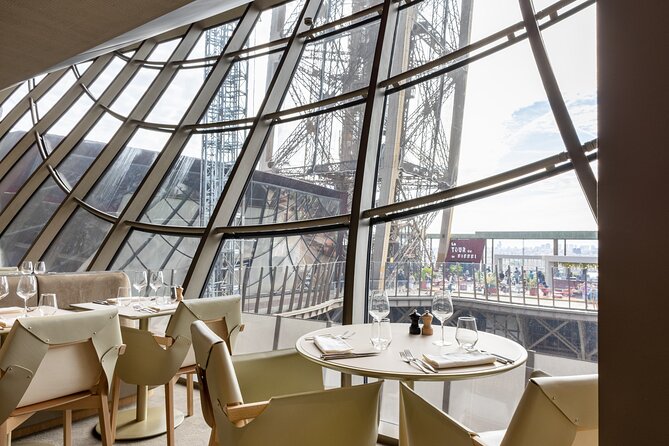 Paris Earliest Lunch at Eiffel Tower Madame Brasserie Restaurant - Small gotchas to know before you go