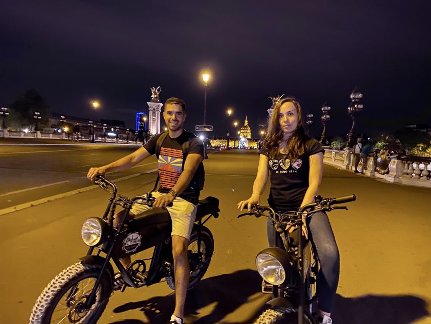 Paris: Eiffel Tower and Notre Dame Night Tour by E-Bike - How the ride stays easy: motor help plus bike-lane routing