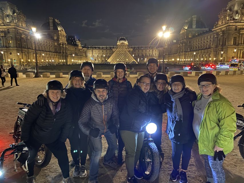 Paris: Eiffel Tower and Notre Dame Night Tour by E-Bike - Pont Neuf to Sainte-Chapelle: medieval Paris with a live guide
