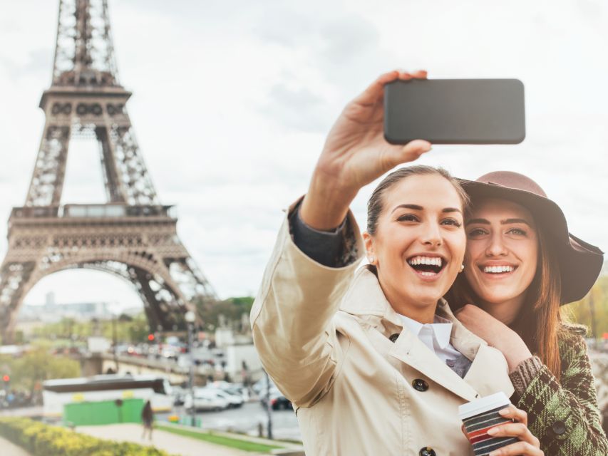 Paris: Eiffel Tower Hosted Tour, Seine Cruise and City Tour - Meeting Point at Place de Sydney, Then the Tour Starts Moving