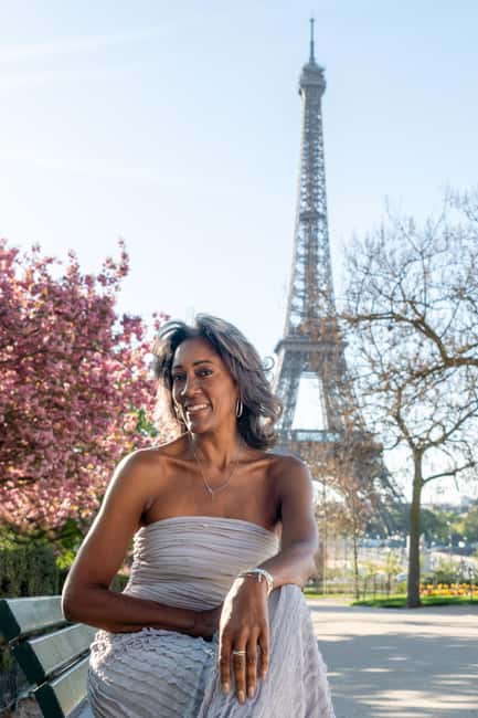 Paris: Eiffel Tower Private Professional Photoshoot - Timing and Precision: How to Make 30 Minutes Feel Like More