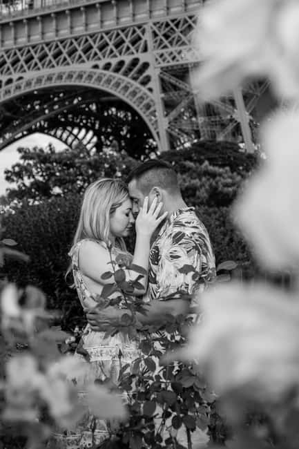 Paris: Eiffel Tower Street Photoshoot - Editing, photo selection, and getting high-res results you actually like