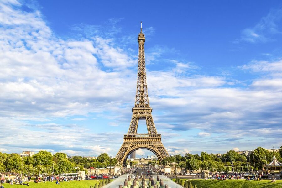 Paris: Eiffel Tower Tour & Seine River Cruise Tour - Summit Access at 905 Feet: What Changes When You Go Higher