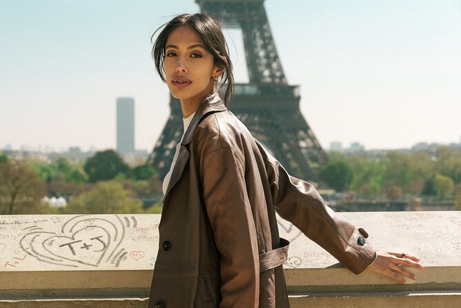 Paris: Eiffel Tower Vintage Photoshoot - The Eiffel Tower Angle: Classic Icon, Photographed Like a Movie Still