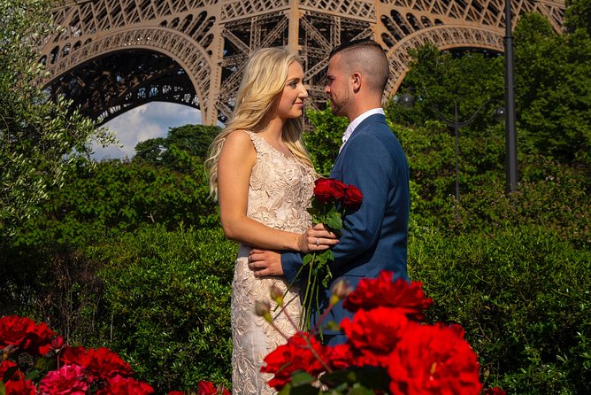 Paris Eiffel Tower Wedding Vows Renewal Ceremony with Photo Shoot - Practical planning: what to bring and how to stay comfortable