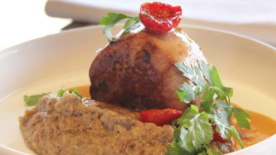 Paris: Elegant Dinner with Drinks in the Eiffel Tower - Should You Book This Eiffel Tower Dinner?